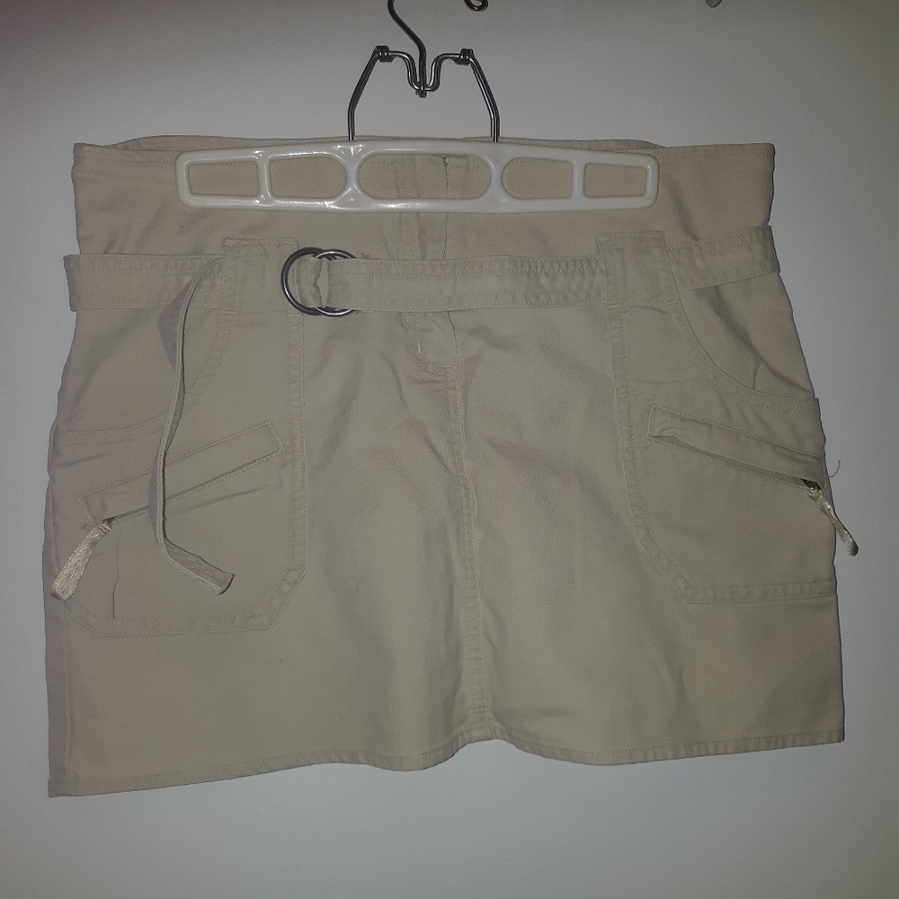 Ladies mini skirt